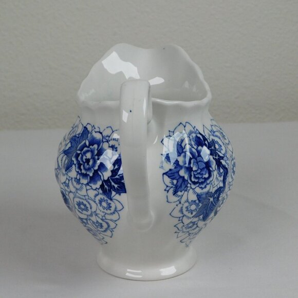 Johnson Brothers Lotus Blue Fine China Lidded Sugar Bowl Creamer Set Vintage - Picture 3 of 11